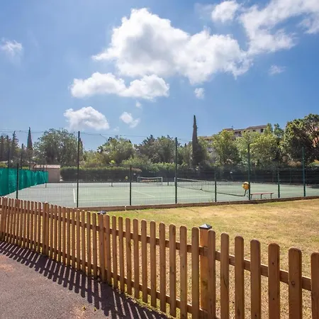 Apartment Joli 32m² Piscine Parking Wifi *