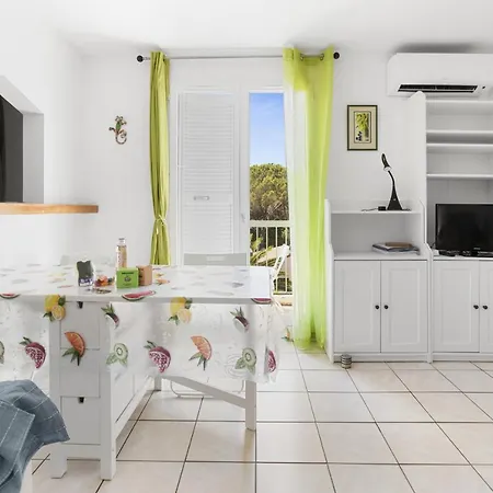 Appartement Joli 32m² Piscine Parking Wifi